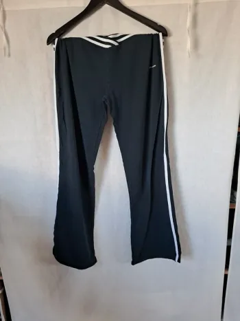 Pantalon jogging marine Reebook