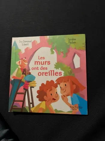 Livre pour enfants macdo les murs ont des oreilles