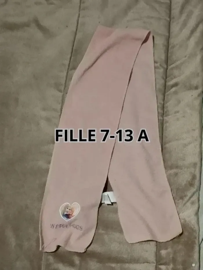 écharpe Disney rose fille  7528875482 - photo numéro 6