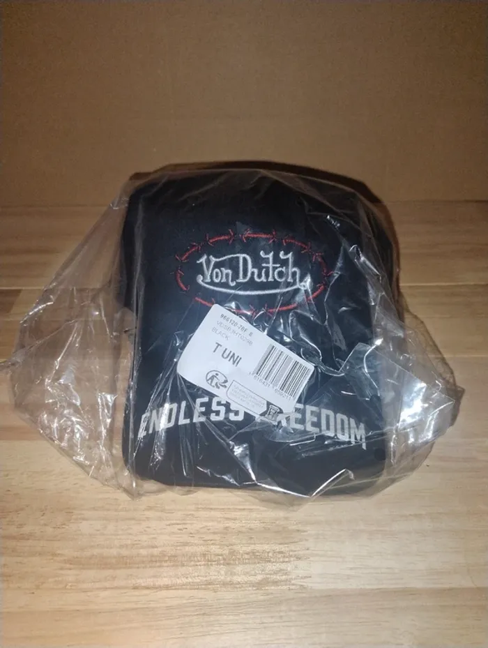 Von dutch casquette taille unique noire et rouge - photo numéro 6