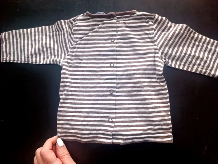 Lot t shirt manches longues 6 mois - photo numéro 11
