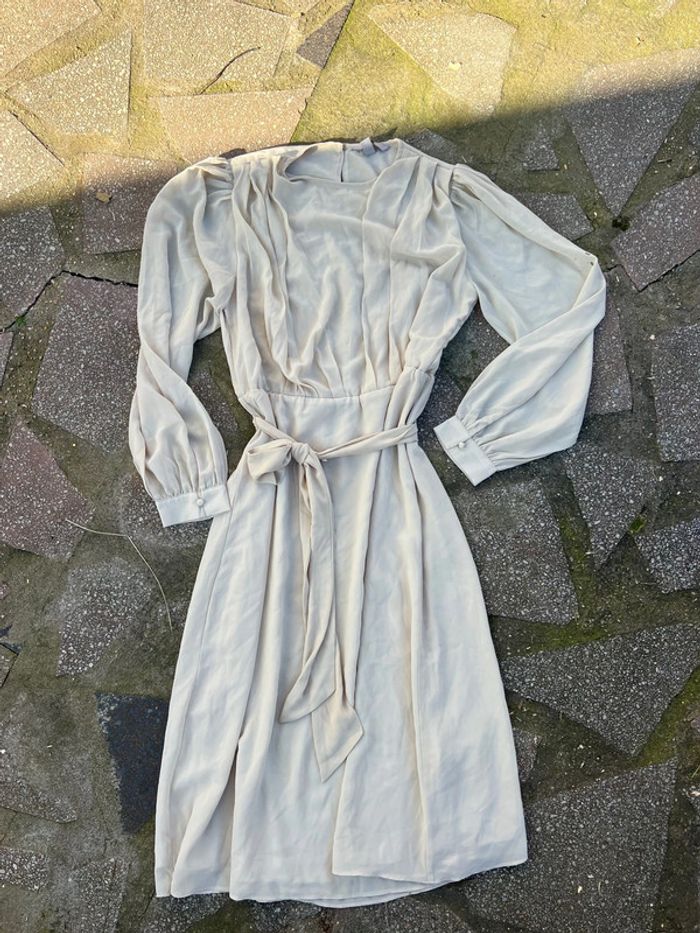 Robe longue beige manche bouffante en Time H&M taille s