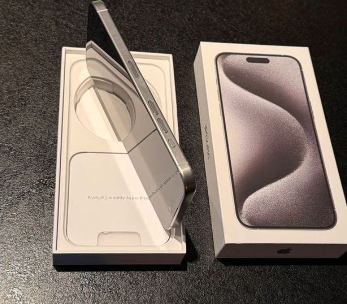 I p h o n e 15 pro  m ax - photo numéro 6