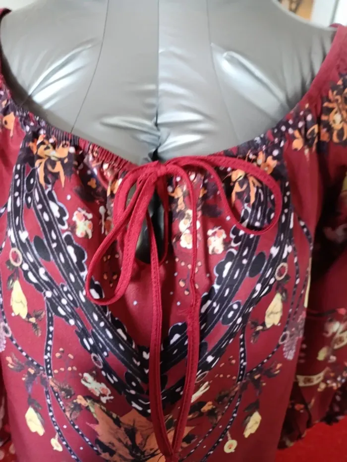 Jolie blouse légère rouge M - photo numéro 3