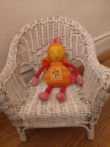 #P5 - Doudou louna l'abeille Moulin Roty