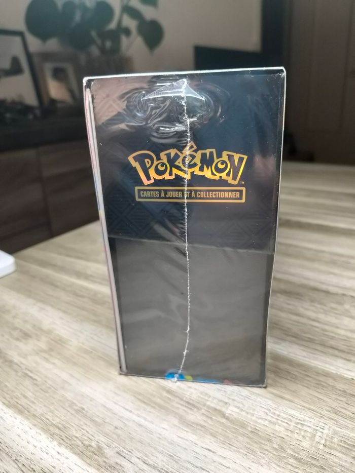 Coffret Dresseur D'Elite ETB Mega Lucario Pokémon Me01 - photo numéro 4
