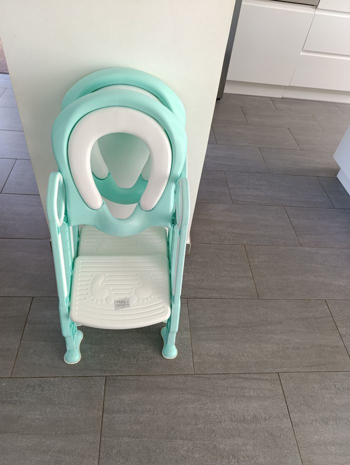 Adaptateur WC tout neuf - photo numéro 3