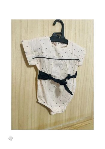 Body manches courtes effet habillé très léger - 1 mois