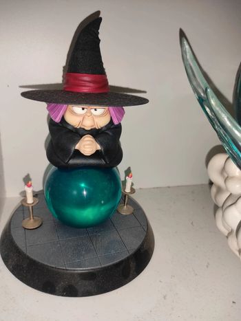Figurine dragon ball baba