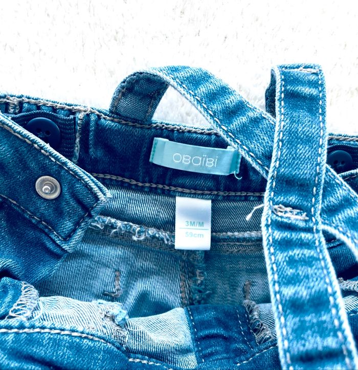 Salopette en jean « Obaïbi » taille 3 mois - photo numéro 2