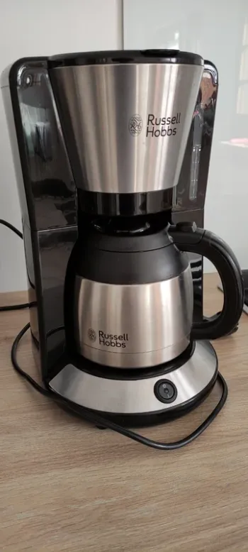 Cafetière isotherme Russel Hoobs