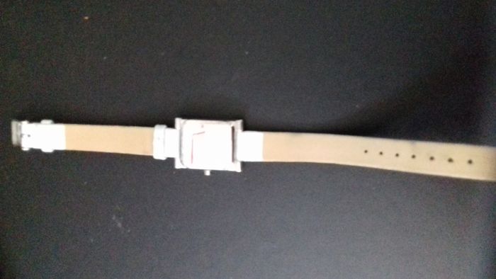 Faby27800 Montre femme Caroll bleu clair  bracelet cuir véritable sport et ville - photo numéro 3