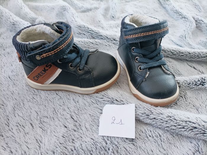 Chaussures garçon taille 21