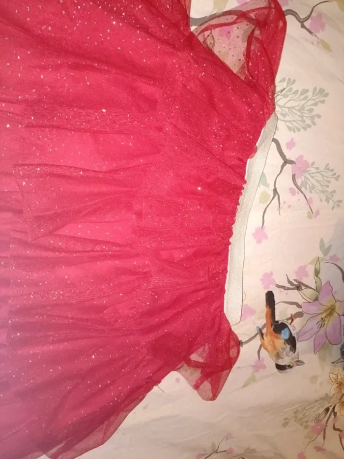 Jupe rouge paillettes in extenso 14 ans - photo numéro 2