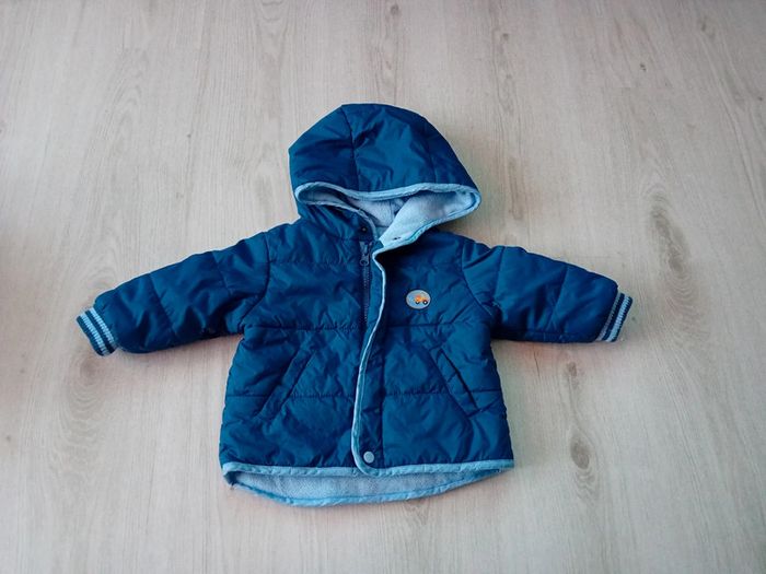 Manteau bleu 6 mois