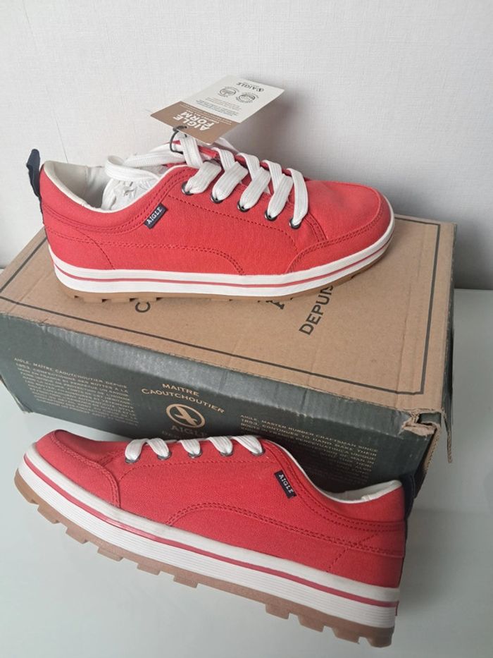 Aigle chaussures basket en toile P.36 neuves