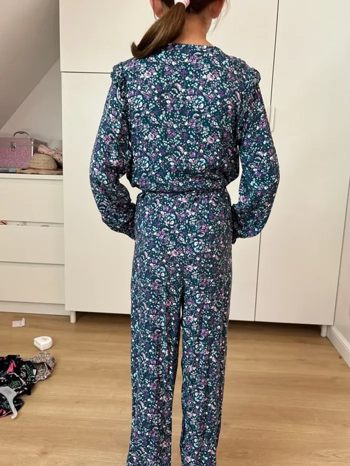 Combinaison pantalon neuve - photo numéro 4