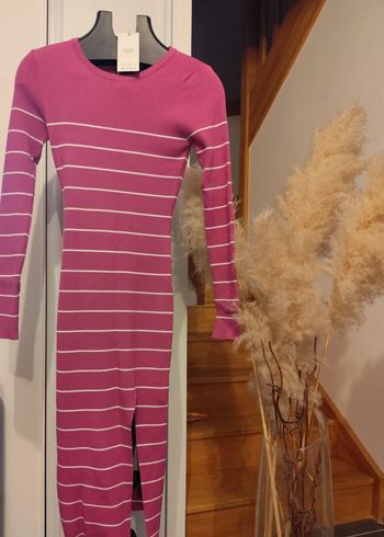 Robe pull longue à fente neuve