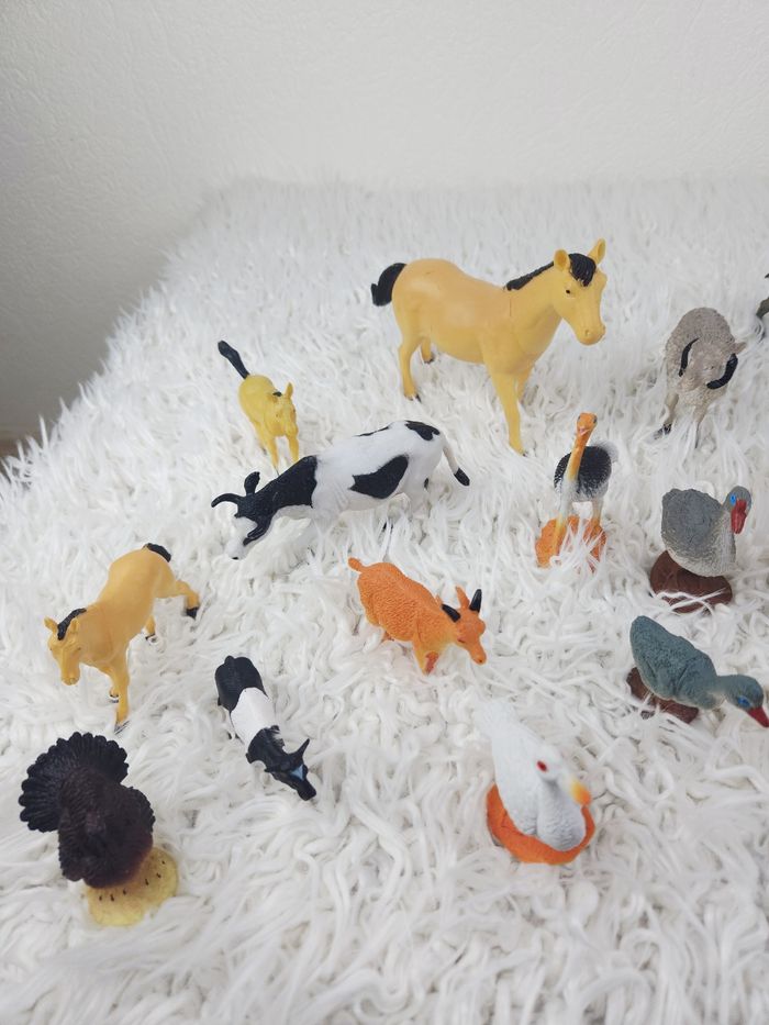 Lot de 25 figurines animaux de la Ferme marque Oxybul 🎅 - photo numéro 2
