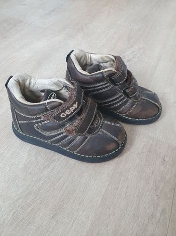 P 25 bottines baskets haute Gepy