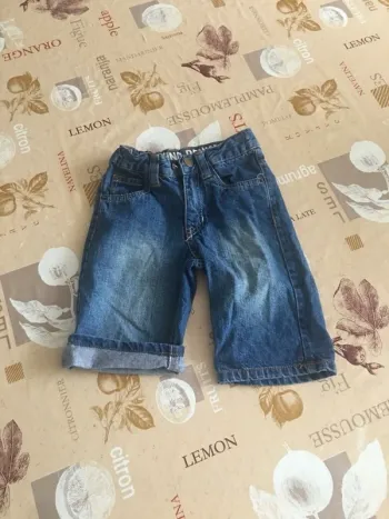 Short jean