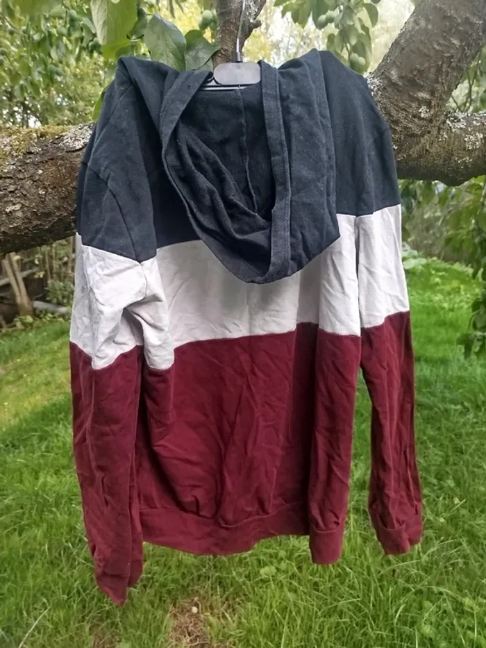 Pull Nike - photo numéro 2