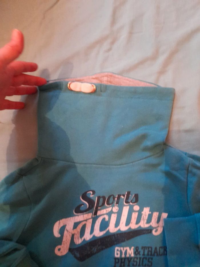 Sweat col montant 8 ans - photo numéro 3