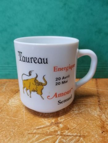 Bol arcopal taureau