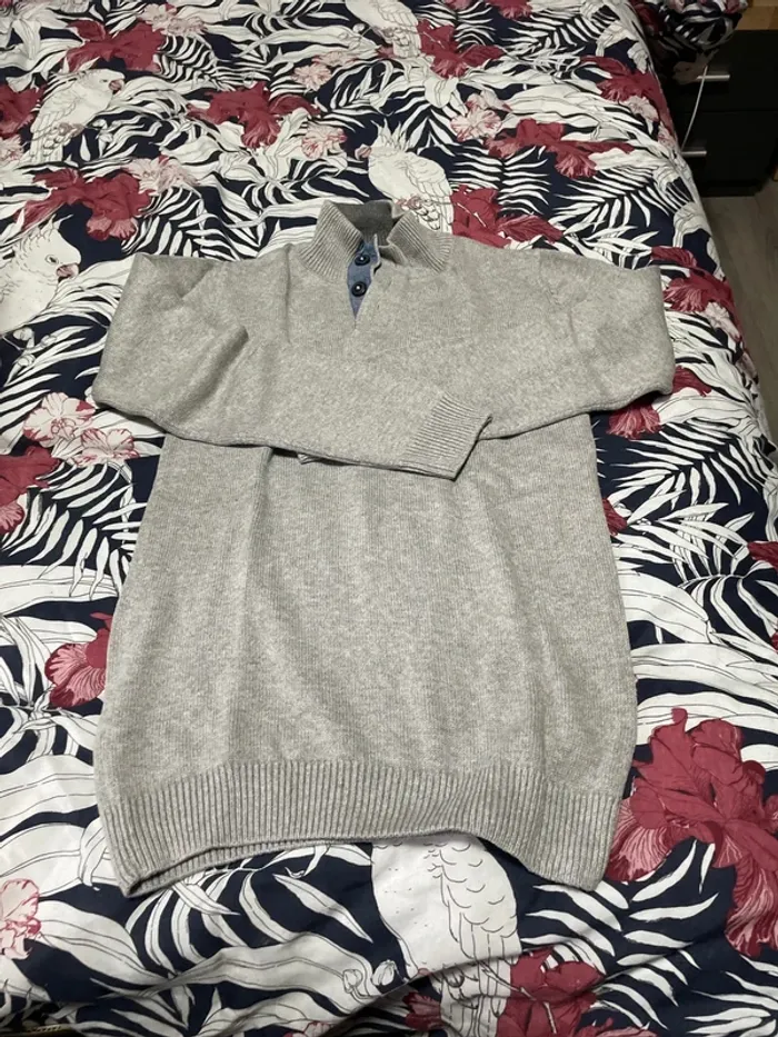 Pull garçon Kiabi 12 ans