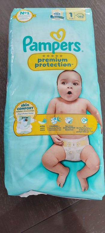 Couches Pampers taille 1