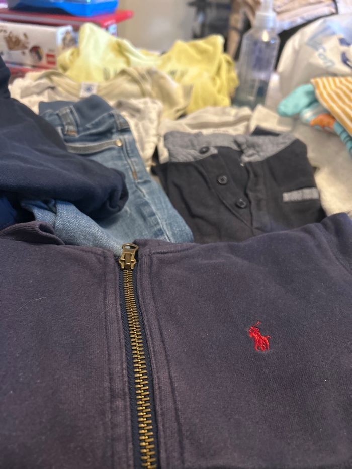 Lot vêtement 24 mois