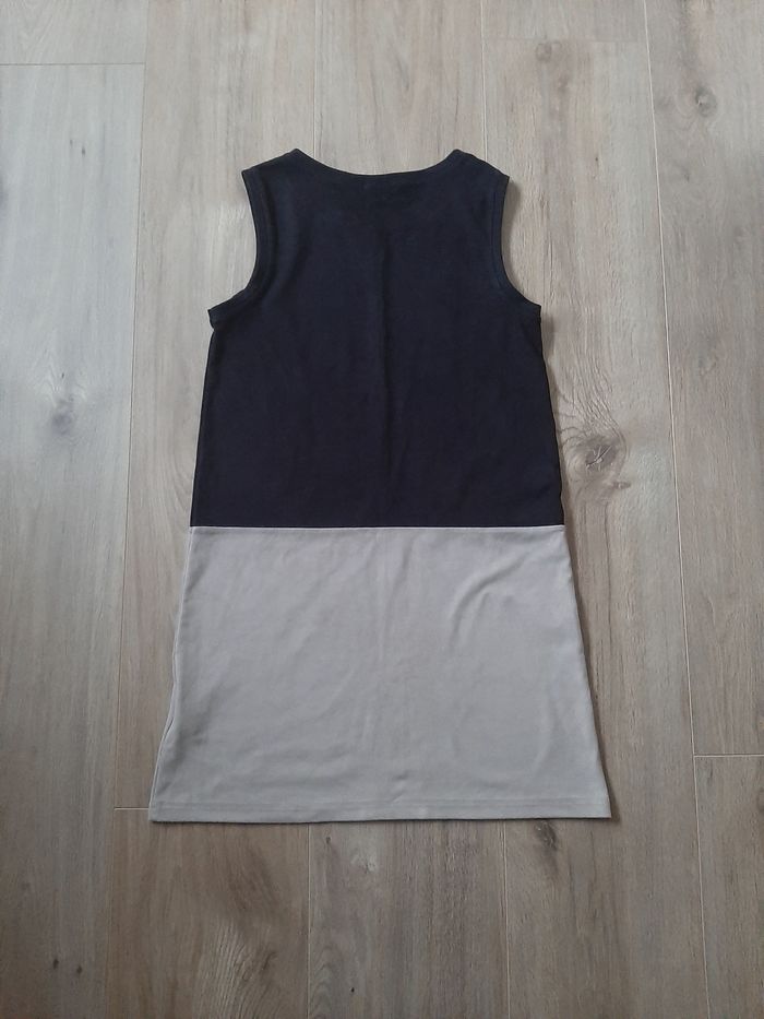 Robe beige et noire taille 12 ans - photo numéro 2