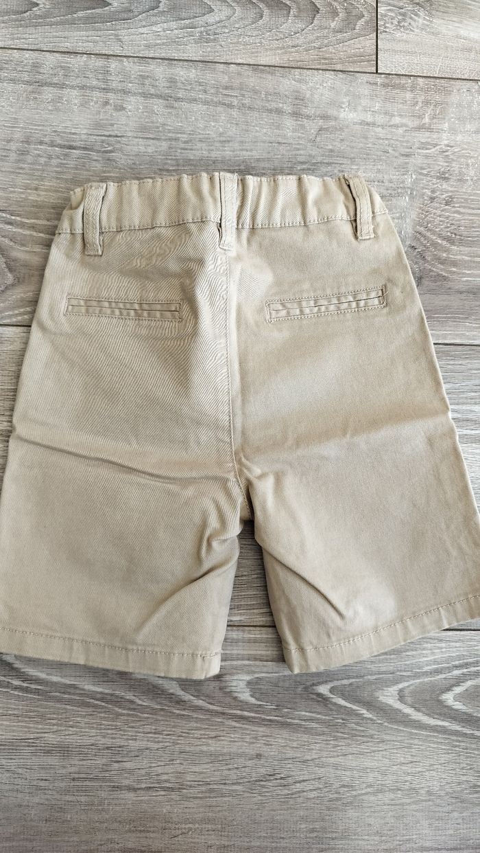 Short chino - photo numéro 3
