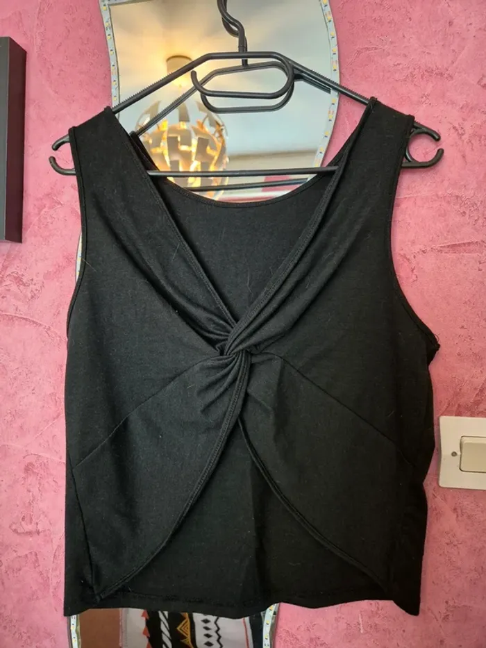 T-shirt noir Shein - photo numéro 2