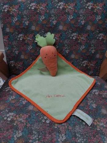 Doudou mouchoir Carotte Premaman
