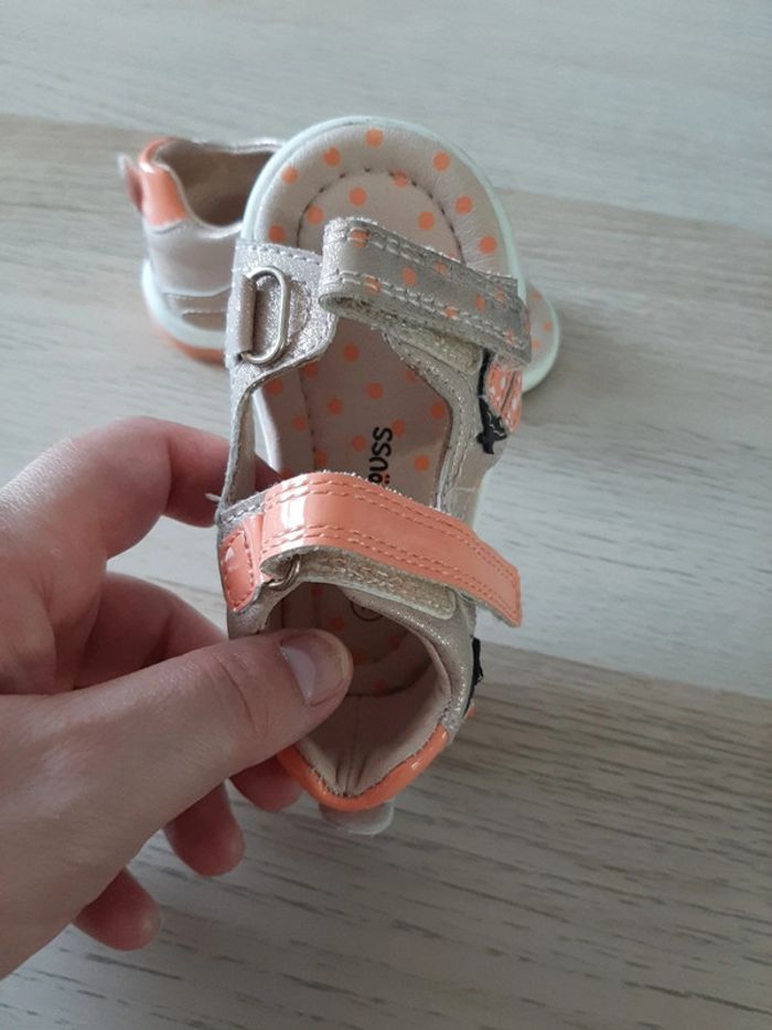 Sandales taille 18 - photo numéro 4