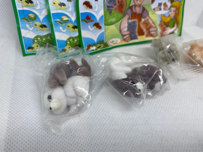 Lot de 3 surprises kinder natoons figurines lapin et rongeurs et leur papier - photo numéro 2