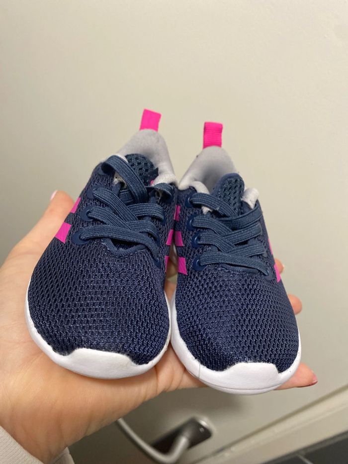 Adidas taille 18 neuve - photo numéro 2