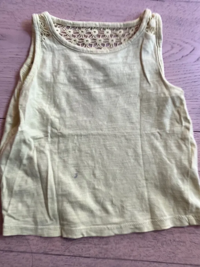 Lot vêtements été jupe/haut a bretelles + gilet 3 ans Vertbaudet - photo numéro 4