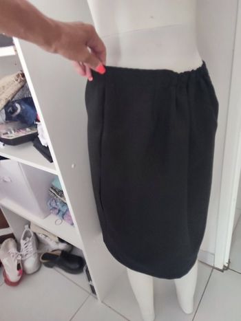 #kytie36femme. Jupe mi longue taille 36/38