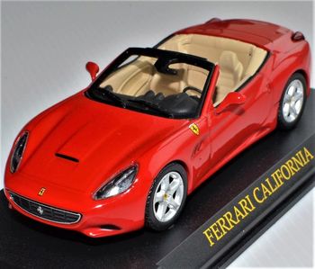 Miniature Ferrari California 1/43
