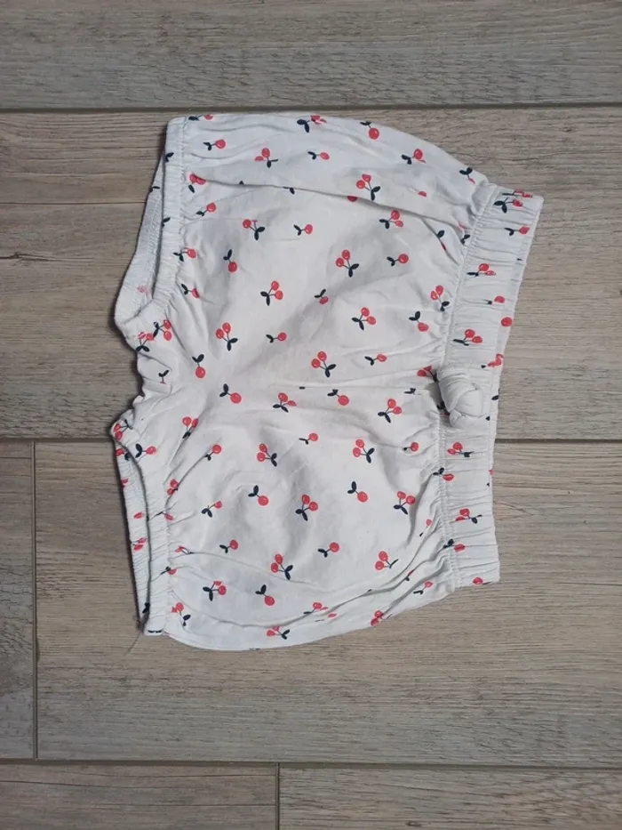Short 12 mois