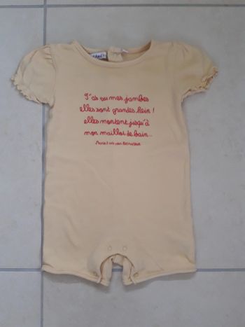 Body t 6 mois