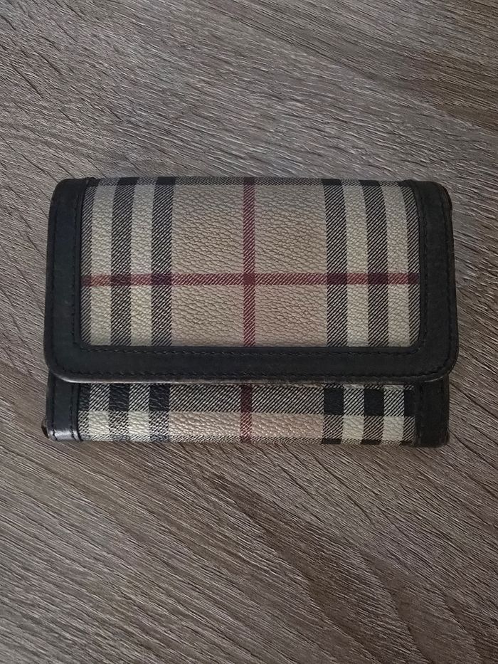 Porte monnaie burberry - photo numéro 4