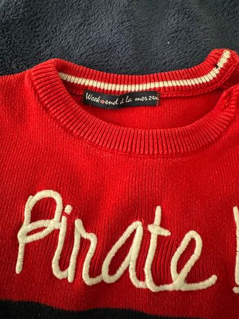 Pull taille 24 mois marque week-end à la mer