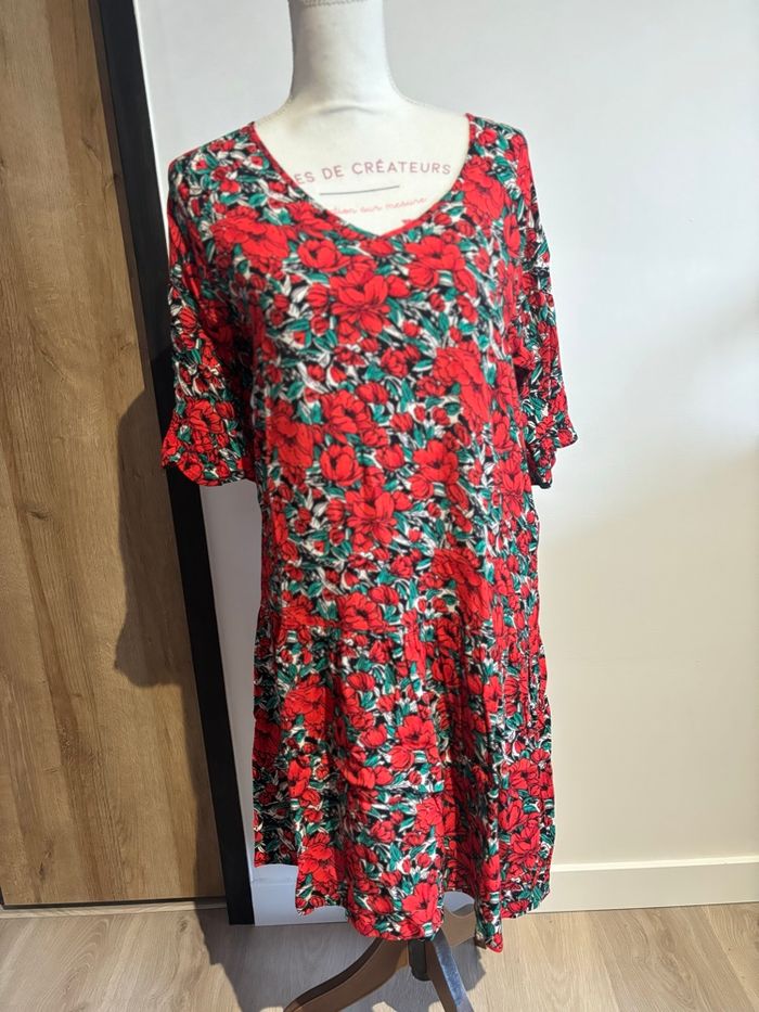 Robe fleur manche 3/4