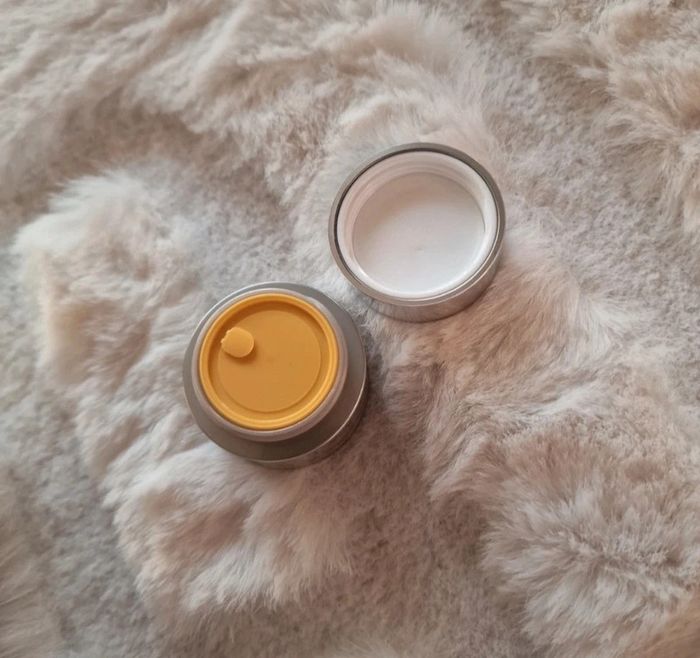 Crème contour des yeux anti-âge IPS 15 PA++ - photo numéro 4