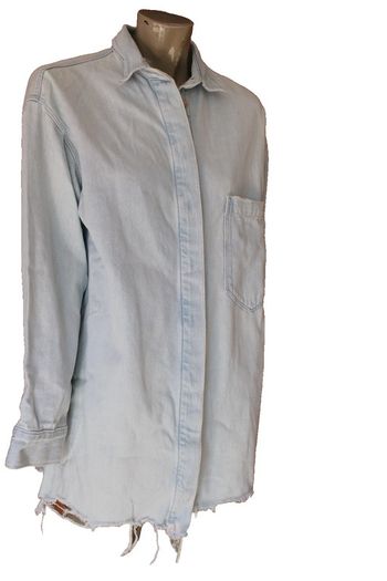 veste chemise sur chemise en jeans bleu clair effet used marque zara taille indiquée S = 36/38/40