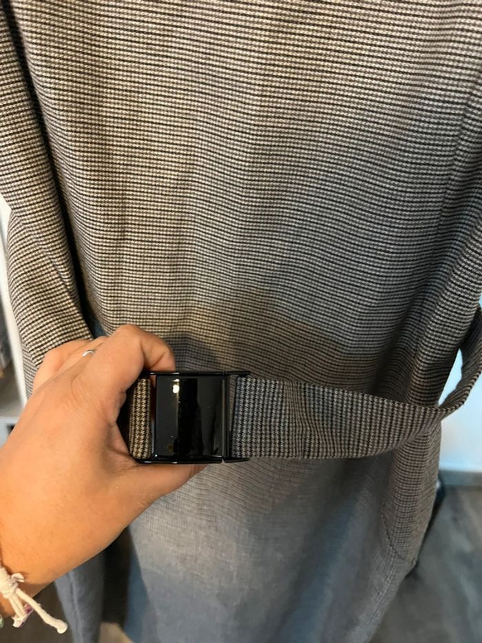 Robe Zara avec ceinture taille S - photo numéro 2