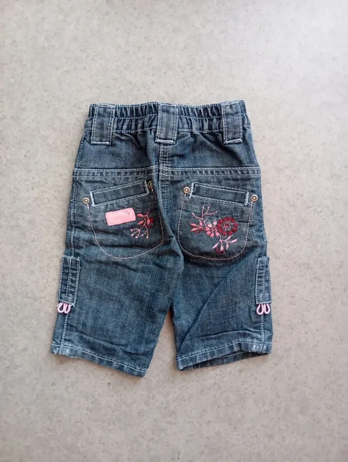 Jeans 3mois du pareil au même - photo numéro 2